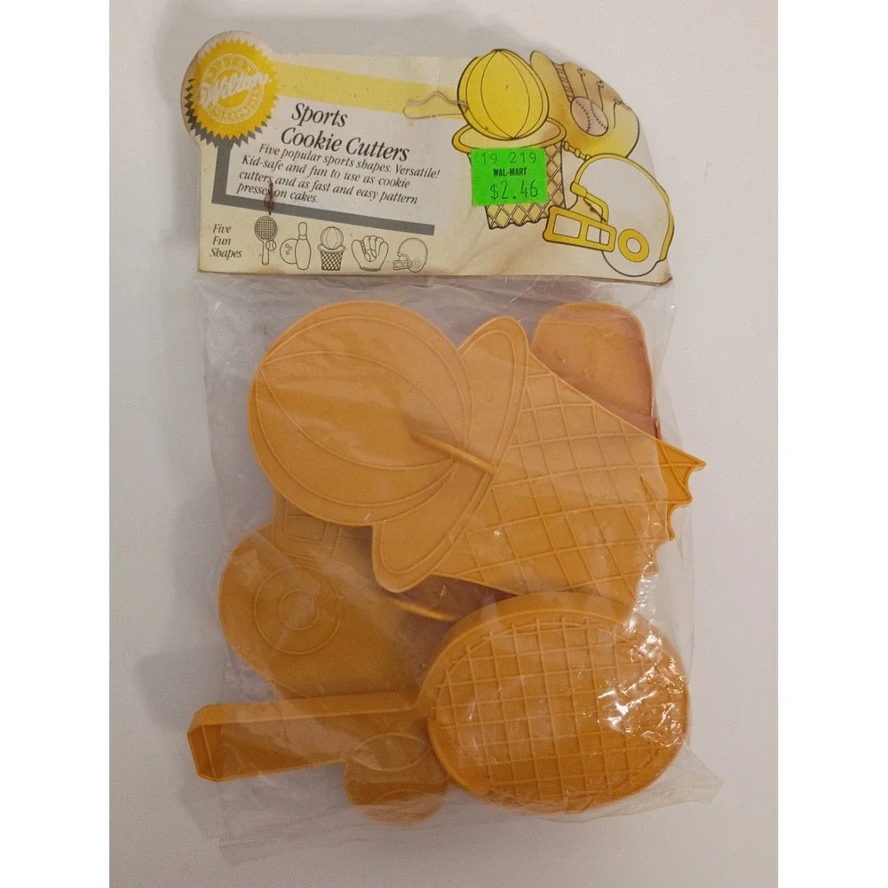 Wilton Vtg ~ SPORTS COOKIE DOUGH CUTTERS #2304-2101 - Bat, Glove, Racket, Hoop